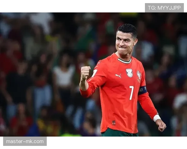 C罗是否该退役:高龄表现与竞技状态分析 C罗是否该退役:高龄表现与竞技状态分析