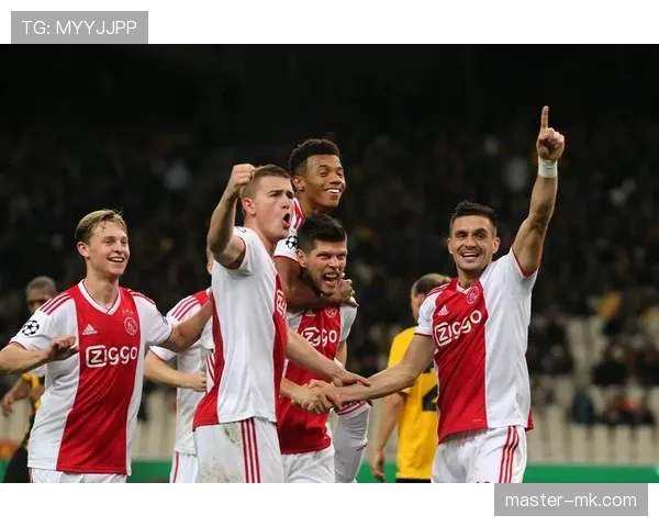 AC米兰进攻端表现尚可,但关键战稳定性不足,争冠形势承压 AC米兰进攻端表现尚可,但关键战稳定性不足,争冠形势承压