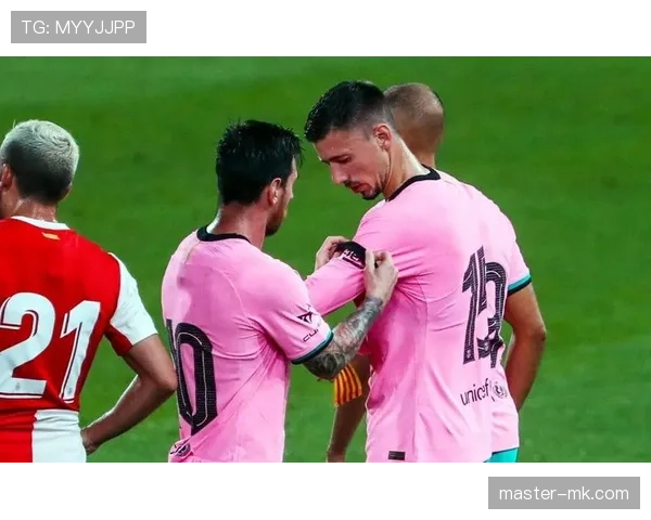 “草率犯规”到底算不算犯规?裁判如何界定动作的鲁莽程度